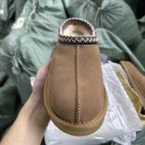 women ugg tasmans